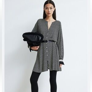 H&M Black and White Printed Long-Sleeve Dress,S